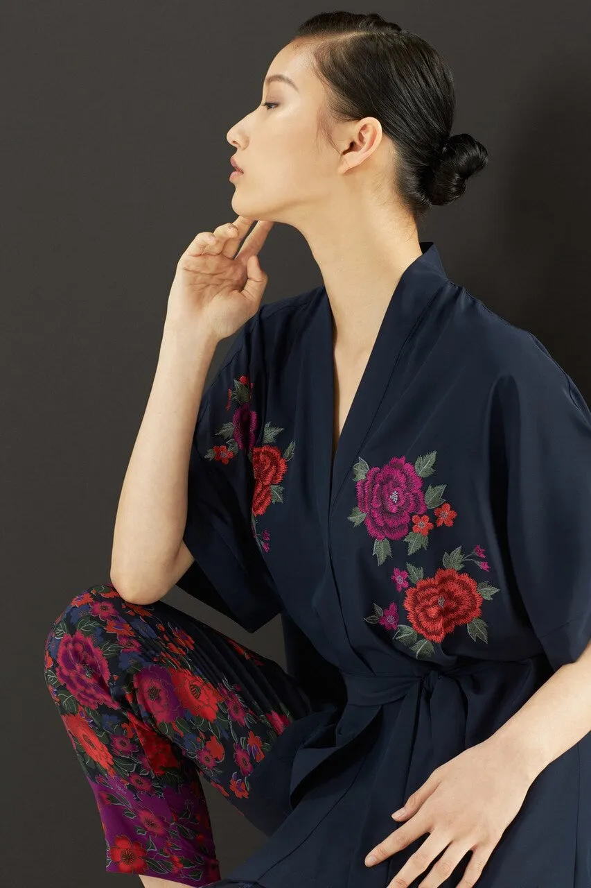 Botanica Embroidery Wrap